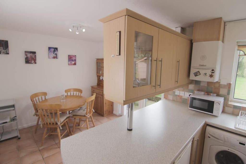 Вилла 2 Bed House - Bhx - Nec Солихалл Экстерьер фото